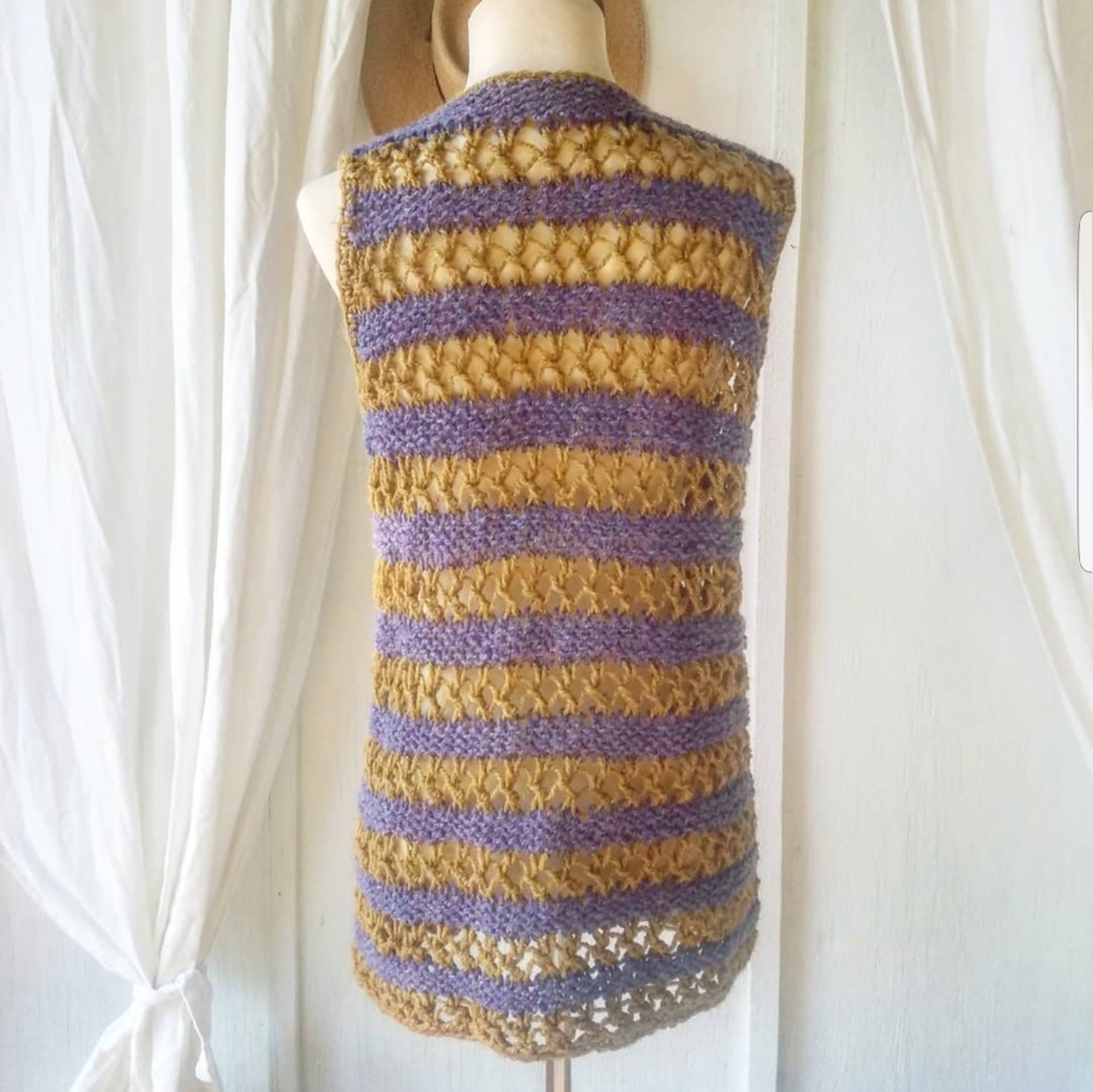 Vintage 70's Crochet Hippie Vest!⭐🌙 - Picture 7 of 8